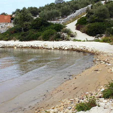 Secluded Fisherman's Cove Vitane, Pasman - 8484 Tkon