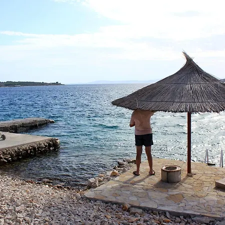 Secluded Fisherman's Cove Vitane, Pasman - 8484 Tatil Evi