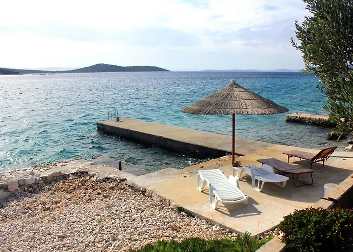Tatil Evi Secluded Fisherman's Cove Vitane, Pasman - 8484 *