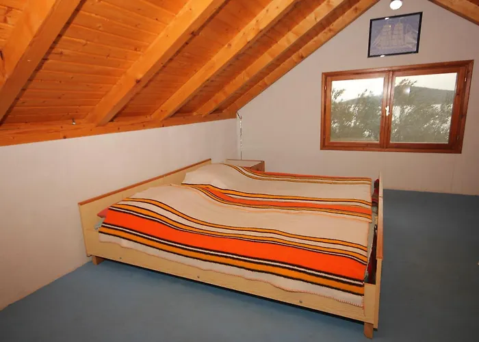 Tatil Evi Secluded Fisherman's Cove Vitane, Pasman - 8484 *